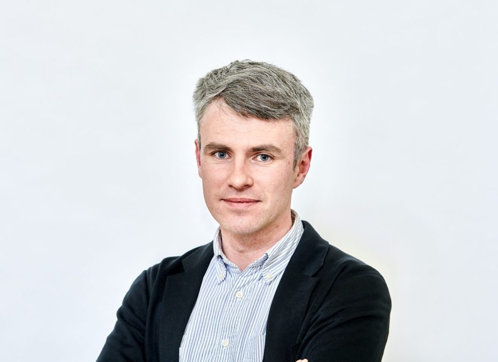 Dr Eamonn Bell